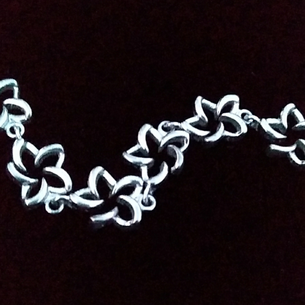 ⏳SALE VTG 925 SterlSilver Plumeria Flower Bracelet - Picture 8 of 8